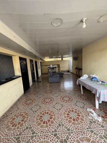 A Venda RESIDÊNCIA À VENDA, DO TIPO T3+2