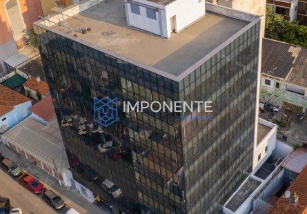 Anúncio Edifício comercial de escritórios nas Ingombotas.