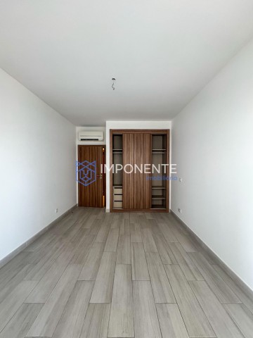 A Venda Luxuoso apartamento T2, nas Torres da Cidadela, Avenida Nelitos Soares.