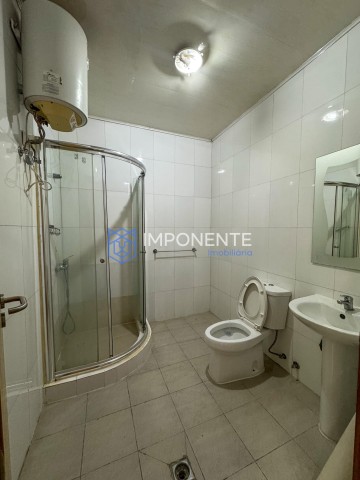 A Venda Edifício Comercial nas Ingombotas