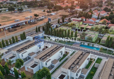 Anúncio Luxuoso Condomínio de 4 casas, de alto padrão, trata-se do Condomínio Ouro Verde, no Talatona.