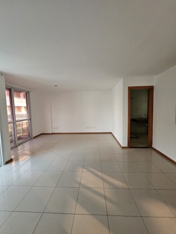 A Venda Apartamento T1, no Belas Business Park, Talatona.