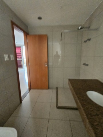 A Venda Apartamento T1, no Belas Business Park, Talatona.