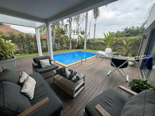 A Venda Vivenda V4 Condominio BAIA AZUL - Talatona