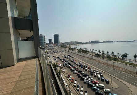 ESCRITORIO DE 436 M2 TORRES KYANDA - MARGINAL DE LUANDA