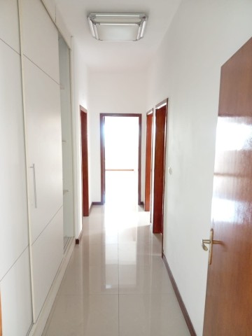 A Venda Apartamento de tipologia T3 a venda