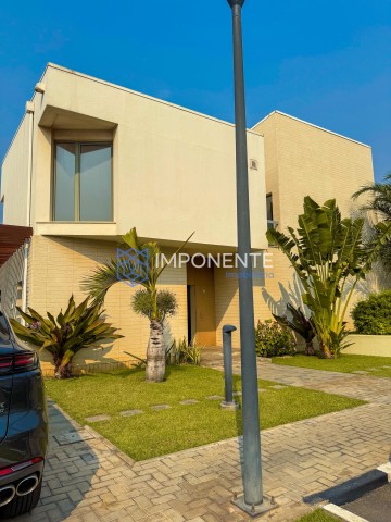 A Venda Arrendar: Vivenda V3 com piscina, no condomínio Dalm, Talatona