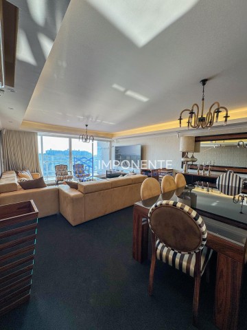 A Venda Penthouse T4, mobiliada, no Condomínio Terraços do Atlântico, Talatona.