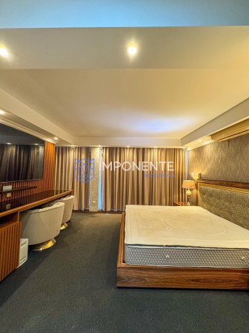 A Venda Penthouse T4, mobiliada, no Condomínio Terraços do Atlântico, Talatona.