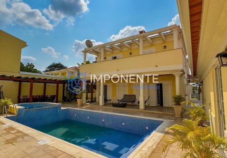 Anúncio Luxuosa Vivenda V5 mobiliada, com piscina e anexo, no Condomínio vale do Embondeiro, Talatona.