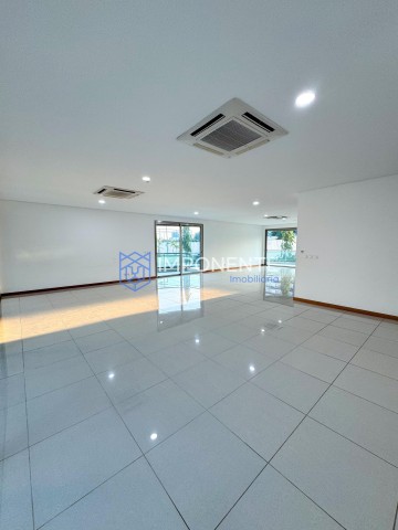 A Venda Luxuoso apartamento T4+1, no Condomínio Residencial Morabeza, Talatona.