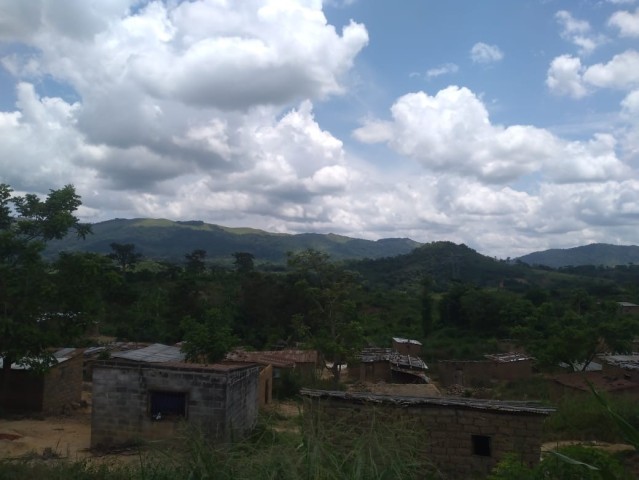 A Venda FAZENDA À VENDA CAZENGO/ CUANZA NORTE