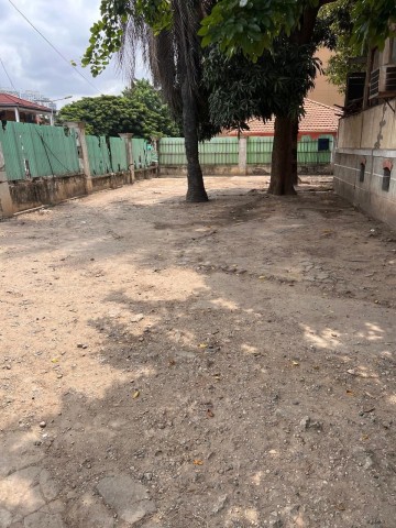 A Venda Terreno de 804m², na zona alta da cidade e de Luanda.