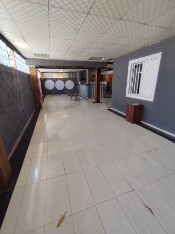 A Venda Vivenda V5 com anexo, no Condomínio Ginga Isabel, Viana.