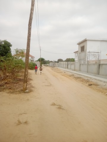 A Venda TERRENO 12/20