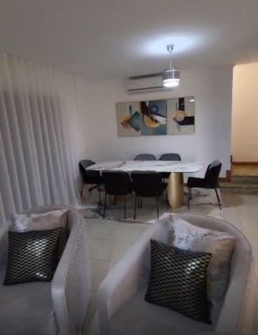 A Venda Vivenda V3, no condomínio Luar de Talatona, Talatona.