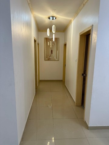 A Venda Vivenda V3 com anexo, Condomínio Vila Flor, Camama.