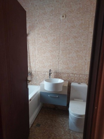 A Venda Vivenda V3, no Condomínio Hortência Village, Luanda sul, Viana.