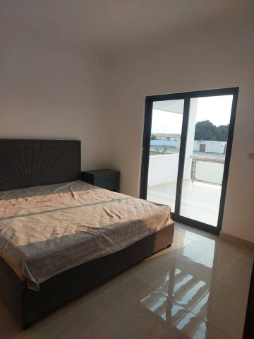 A Venda Vivenda V3, no Condomínio Hortência Village, Luanda sul, Viana.