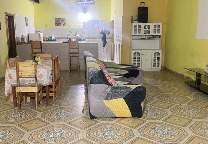 A Venda Moradia T3, nas Casas Verdes, Sapu, por detrás do Ulengo Center