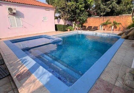 Anúncio Vivenda V4 com piscina e anexo, no Lar do Patriota.