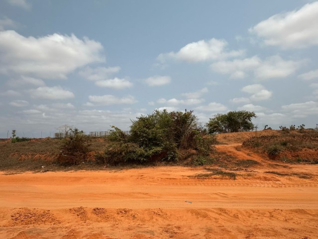 A Venda Vendo Terreno Na Centralidade Do Kilamba