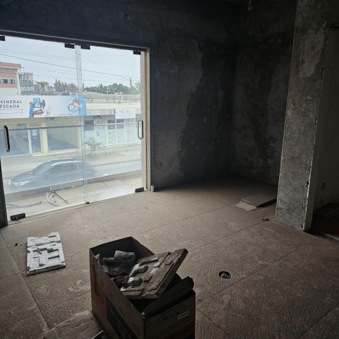 A Venda Moradia V3 inacabada, na 1 Fase do lar do Patriota, Benfica.