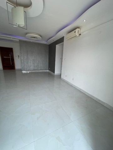 A Venda Apartamento T3+1, na Centralidade do Kilamba, Belas.