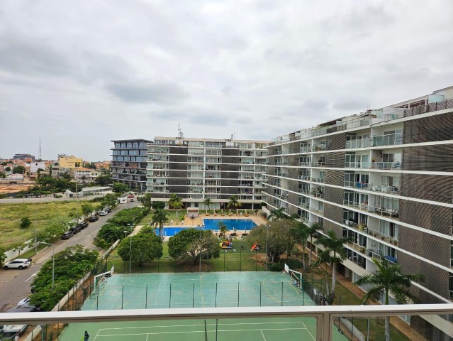 A Venda Apartamento T2, no condomínio Terraços do Atlântico, Talatona.