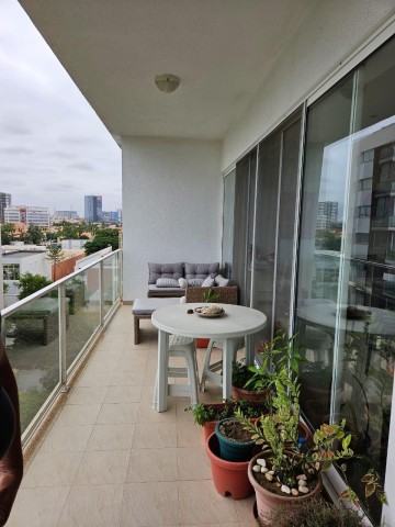 A Venda Apartamento T2, no condomínio Terraços do Atlântico, Talatona.