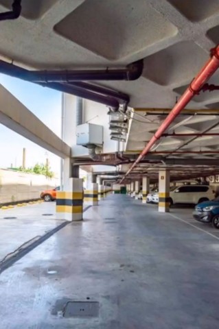 A Venda Escritório de 30m2, no Espaços Avenida, edifico do Kero, Talatona.