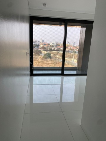 A Venda Apartamento T3, no condomínio Palms Residence, Talatona.