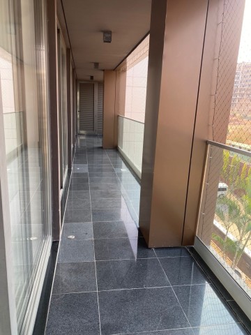 A Venda Apartamento T3, no condomínio Palms Residence, Talatona.