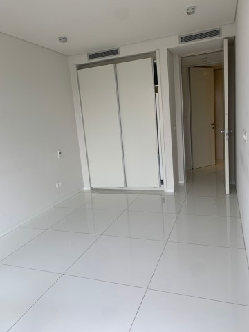 A Venda Apartamento T3, no condomínio Palms Residence, Talatona.