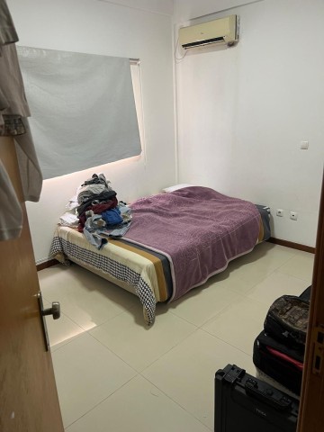 A Venda Apartamento T3, no Condomínio Vale dos Pássaros, em Talatona.
