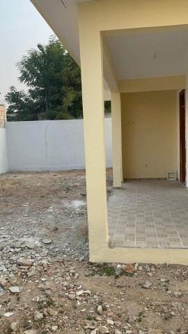 A Venda Vivenda V5, no Condomínio Vila Nostra, Camama/Patriota.