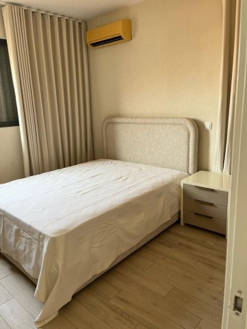A Venda Vivenda V4, com piscina e anexo, mobiliada, no Condomínio Old Vila, Talatona.