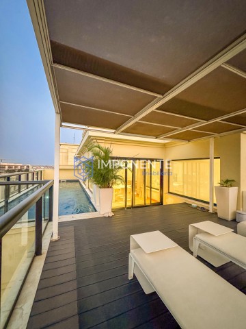 A Venda Luxuosa penthouse T3+1, com piscina e mobiliada, no Condomínio Arte Yetu, Talatona.