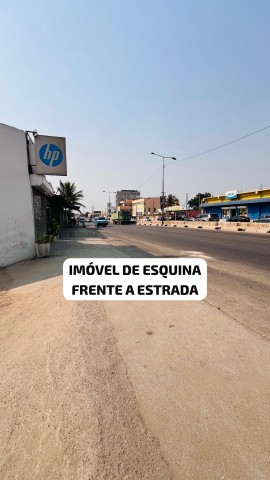 A Venda Espaço comercial de 1 linha, com 30x40, 1200m2, no Benfica.