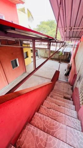 A Venda Espaço comercial de 1 linha, com 30x40, 1200m2, no Benfica.