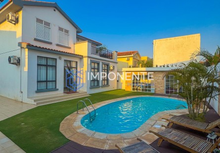 Anúncio Vivenda V5 com piscina e anexo, no condomínio Austin, Camama.