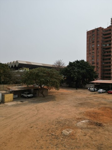 A Venda Terreno de 5.900m², na Avenida Brasil, uma das ruas mais tradicionais do centro de Luanda.