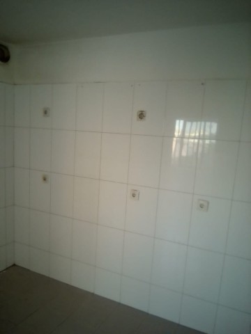 A Venda Apartamento T3, na urbanização Nova Vida 2ª Fase, Golf 2.