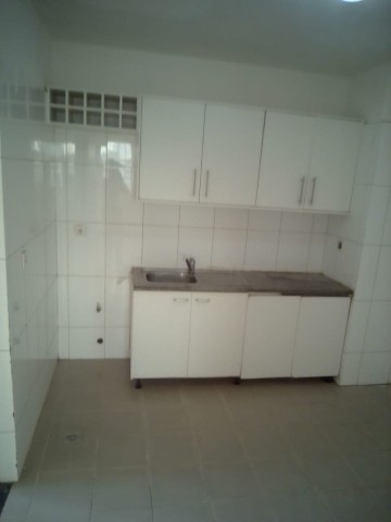 A Venda Apartamento T3, na urbanização Nova Vida 2ª Fase, Golf 2.