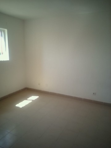A Venda Apartamento T3, na urbanização Nova Vida 2ª Fase, Golf 2.