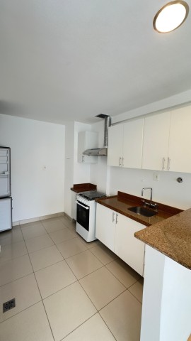 A Venda Apartamento T1 duplex, no Condomínio Belas Business Park, Talatona.