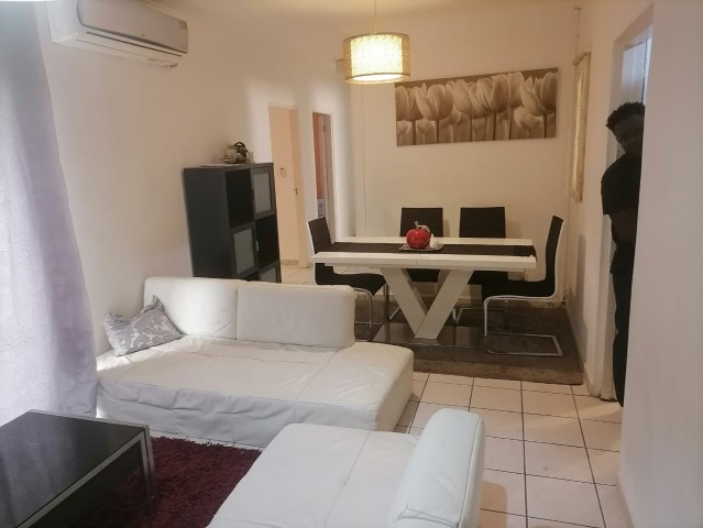 A Venda Arrendar Apartamento T3 Mobilado projeto nova vida.