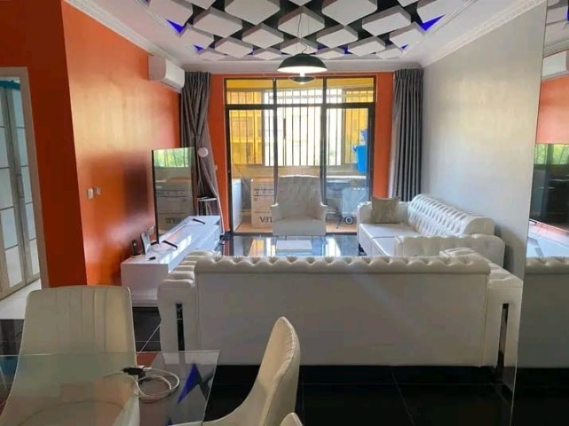 A Venda Comprar Apartamento T3 Remodelado Condomínio Jardim Das Rosas