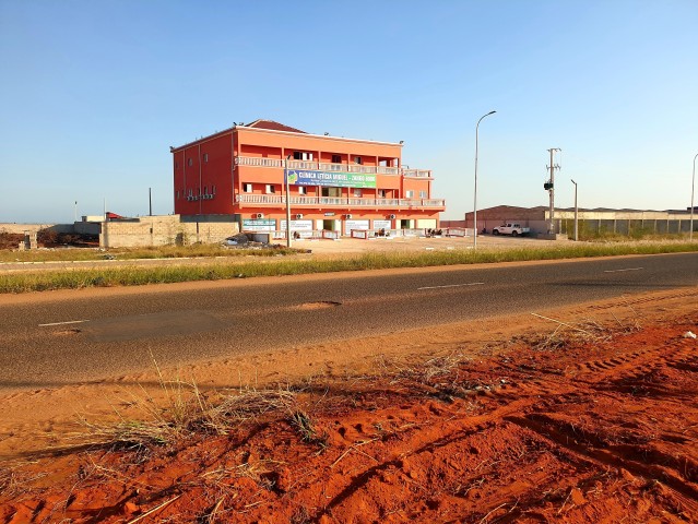 A Venda TERRENO DE 5 HECTARES NO ZANGO 8000