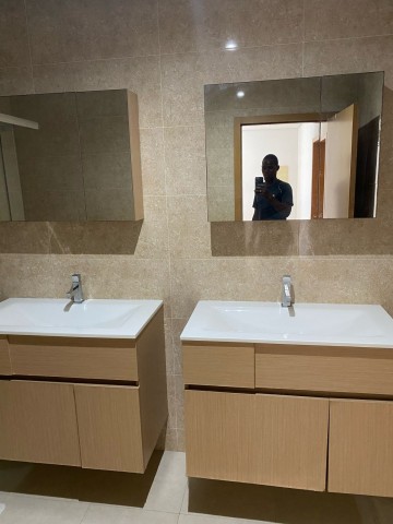 A Venda Vivenda V3+1, no Condomínio Talatona Gold, Talatona.